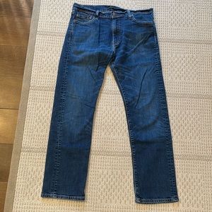 Best 25+ Deals for Mens Levi 504 Jeans | Poshmark